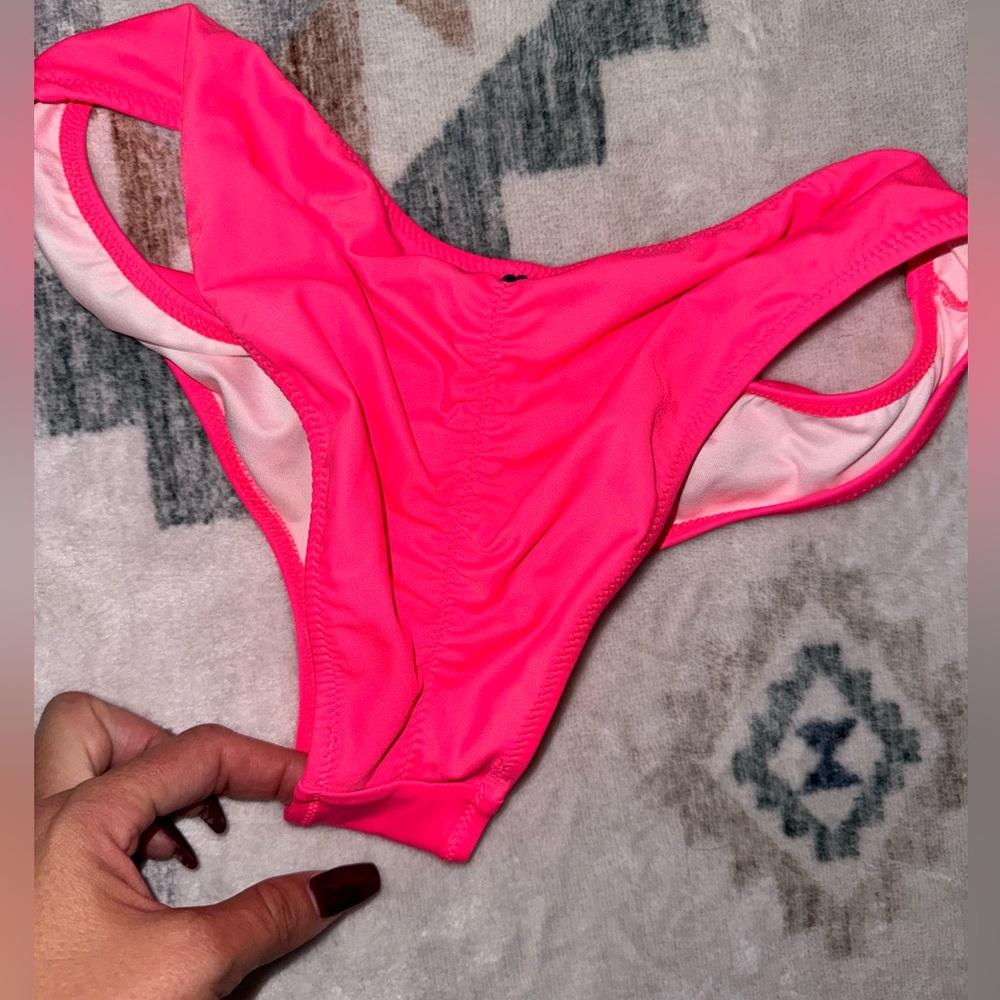Pink VS swim bottoms scrunch butt